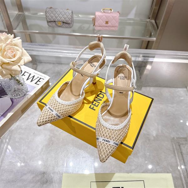 2025112818419233 260